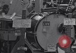 Immagine di Quartieri etnici di Chicago a metà degli anni sessanta Chicago Illinois USA, 1965, secondo 26 filmato di repertorio 65675036784