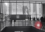 Image Daley Plaza Chicago en 1965 Chicago Illinois USA, 1965, de la seconde 19 séquences d'archives historiques vidéo 65675036785