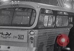 Immagine di Strade di Chicago a metà degli anni sessanta Chicago Illinois USA, 1965, secondo 34 filmato di repertorio 65675036789