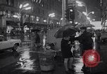 Immagine di Strade di Chicago a metà degli anni sessanta Chicago Illinois USA, 1965, secondo 52 filmato di repertorio 65675036789