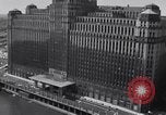 Immagine di Merchandise Mart di Chicago a metà degli anni sessanta Chicago Illinois USA, 1965, secondo 7 filmato di repertorio 65675036790