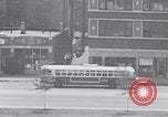 Image Dans les quartiers ouest de Chicago au milieu des années 1960 Chicago Illinois USA, 1965, de la seconde 7 séquences d'archives historiques vidéo 65675036794