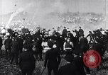 Standbild Memorial Day Massaker Chicago Illinois USA, 1937, aus Sekunde 25 historischem Filmmaterial Videoclip 65675036814