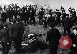 Standbild Memorial Day Massaker Chicago Illinois USA, 1937, aus Sekunde 35 historischem Filmmaterial Videoclip 65675036814