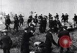 Standbild Memorial Day Massaker Chicago Illinois USA, 1937, aus Sekunde 40 historischem Filmmaterial Videoclip 65675036814