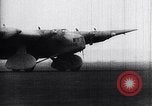 Standbild Brüder Wright Pioniere der Luftfahrt Europa, 1938, aus Sekunde 59 historischem Filmmaterial Videoclip 65675036830