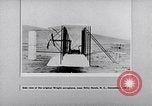 Standbild Wright Brothers'-Ebene Detroit Michigan USA, 1951, aus Sekunde 16 historischem Filmmaterial Videoclip 65675036838