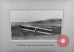 Standbild Wright Brothers'-Ebene Detroit Michigan USA, 1951, aus Sekunde 62 historischem Filmmaterial Videoclip 65675036838