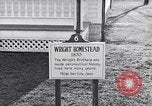 Standbild Wright Bruders Haus Greenfield Village, 1951, aus Sekunde 1 historischem Filmmaterial Videoclip 65675036840