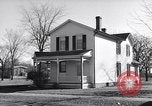 Standbild Wright Bruders Haus Greenfield Village, 1951, aus Sekunde 41 historischem Filmmaterial Videoclip 65675036840