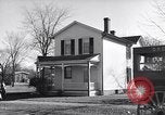 Standbild Wright Bruders Haus Greenfield Village, 1951, aus Sekunde 53 historischem Filmmaterial Videoclip 65675036840