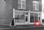 Image Wright Brother's cycle company Dayton Ohio USA, 1951, de la seconde 11 séquences d'archives historiques vidéo 65675036841
