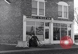 Image Wright Brother's cycle company Dayton Ohio USA, 1951, de la seconde 26 séquences d'archives historiques vidéo 65675036841
