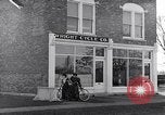 Image Wright Brother's cycle company Dayton Ohio USA, 1951, de la seconde 27 séquences d'archives historiques vidéo 65675036841