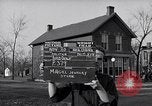 Standbild Magill Schmuck shop Detroit Michigan USA, 1951, aus Sekunde 3 historischem Filmmaterial Videoclip 65675036843