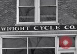 Image Wright Brother's Boutique de cycle Dayton Ohio USA, 1951, de la seconde 61 séquences d'archives historiques vidéo 65675036844