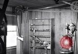 Standbild Wright Brother's Workshop Dayton Ohio USA, 1951, aus Sekunde 27 historischem Filmmaterial Videoclip 65675036845