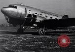 Standbild R4D Flugzeug United States USA, 1947, aus Sekunde 25 historischem Filmmaterial Videoclip 65675036850