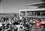 Standbild Wright Brothers Visitor Center Kitty Hawk North Carolina USA, 1960, aus Sekunde 43 historischem Filmmaterial Videoclip 65675036852