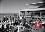 Standbild Wright Brothers Visitor Center Kitty Hawk North Carolina USA, 1960, aus Sekunde 44 historischem Filmmaterial Videoclip 65675036852
