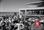 Standbild Wright Brothers Visitor Center Kitty Hawk North Carolina USA, 1960, aus Sekunde 46 historischem Filmmaterial Videoclip 65675036852