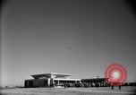 Standbild Wright Brothers Visitor Center Kitty Hawk North Carolina USA, 1960, aus Sekunde 54 historischem Filmmaterial Videoclip 65675036852