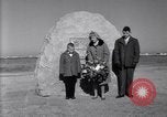 Standbild Wright Brothers Visitor Center Kitty Hawk North Carolina USA, 1960, aus Sekunde 4 historischem Filmmaterial Videoclip 65675036853