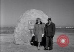 Standbild Wright Brothers Visitor Center Kitty Hawk North Carolina USA, 1960, aus Sekunde 13 historischem Filmmaterial Videoclip 65675036853