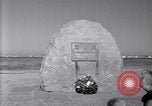Standbild Wright Brothers Visitor Center Kitty Hawk North Carolina USA, 1960, aus Sekunde 19 historischem Filmmaterial Videoclip 65675036853