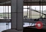 Standbild Wright Brothers National Memorial Kitty Hawk North Carolina USA, 1972, aus Sekunde 26 historischem Filmmaterial Videoclip 65675036857