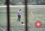Standbild Wright Brothers National Memorial Kitty Hawk North Carolina USA, 1972, aus Sekunde 62 historischem Filmmaterial Videoclip 65675036857