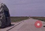 Immagine di Wright Brothers National Memorial Kitty Hawk North Carolina USA, 1972, secondo 47 filmato di repertorio 65675036859