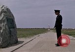 Immagine di Wright Brothers National Memorial Kitty Hawk North Carolina USA, 1972, secondo 57 filmato di repertorio 65675036859