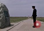 Immagine di Wright Brothers National Memorial Kitty Hawk North Carolina USA, 1972, secondo 58 filmato di repertorio 65675036859