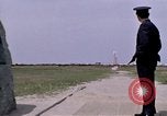 Immagine di Wright Brothers National Memorial Kitty Hawk North Carolina USA, 1972, secondo 60 filmato di repertorio 65675036859