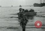 Immagine di Nuova base per i bombardieri Aleutian Islands Alaska USA, 1943, secondo 42 filmato di repertorio 65675036893