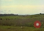 Standbild Luftbrücke der Straßenbau Ausrüstungen Chiloya Peru, 1966, aus Sekunde 37 historischem Filmmaterial Videoclip 65675036905