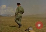 Standbild Luftbrücke der Straßenbau Ausrüstungen Chiloya Peru, 1966, aus Sekunde 58 historischem Filmmaterial Videoclip 65675036905