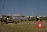 Standbild Luftbrücke der Straßenbau Ausrüstungen Chiloya Peru, 1966, aus Sekunde 8 historischem Filmmaterial Videoclip 65675036906