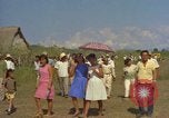 Standbild Luftbrücke der Straßenbau Ausrüstungen Chiloya Peru, 1966, aus Sekunde 24 historischem Filmmaterial Videoclip 65675036906
