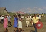 Standbild Luftbrücke der Straßenbau Ausrüstungen Chiloya Peru, 1966, aus Sekunde 25 historischem Filmmaterial Videoclip 65675036906