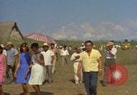 Standbild Luftbrücke der Straßenbau Ausrüstungen Chiloya Peru, 1966, aus Sekunde 26 historischem Filmmaterial Videoclip 65675036906
