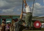 Standbild Luftbrücke der Straßenbau Ausrüstungen Chiloya Peru, 1966, aus Sekunde 3 historischem Filmmaterial Videoclip 65675036907
