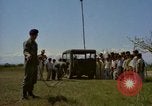 Standbild Luftbrücke der Straßenbau Ausrüstungen Chiloya Peru, 1966, aus Sekunde 21 historischem Filmmaterial Videoclip 65675036907