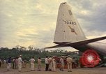 Standbild Luftbrücke der Straßenbau Ausrüstungen Chiloya Peru, 1966, aus Sekunde 57 historischem Filmmaterial Videoclip 65675036908