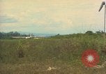 Standbild Luftbrücke der Straßenbau Ausrüstungen Chiloya Peru, 1966, aus Sekunde 11 historischem Filmmaterial Videoclip 65675036909