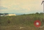Standbild Luftbrücke der Straßenbau Ausrüstungen Chiloya Peru, 1966, aus Sekunde 13 historischem Filmmaterial Videoclip 65675036909