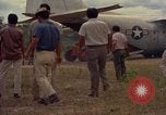 Standbild Luftbrücke der Straßenbau Ausrüstungen Chiloya Peru, 1966, aus Sekunde 34 historischem Filmmaterial Videoclip 65675036909