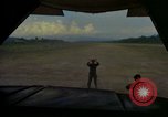 Immagine di Un ponte aereo di strada in costruzione attrezzature Chiloya Perù, 1966, secondo 3 filmato di repertorio 65675036910