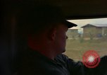 Immagine di Un ponte aereo di strada in costruzione attrezzature Chiloya Perù, 1966, secondo 20 filmato di repertorio 65675036910